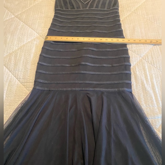 Rue de la Paix Vintage Black mermaid formal gown prom wedding; Size 4 - Picture 9 of 12